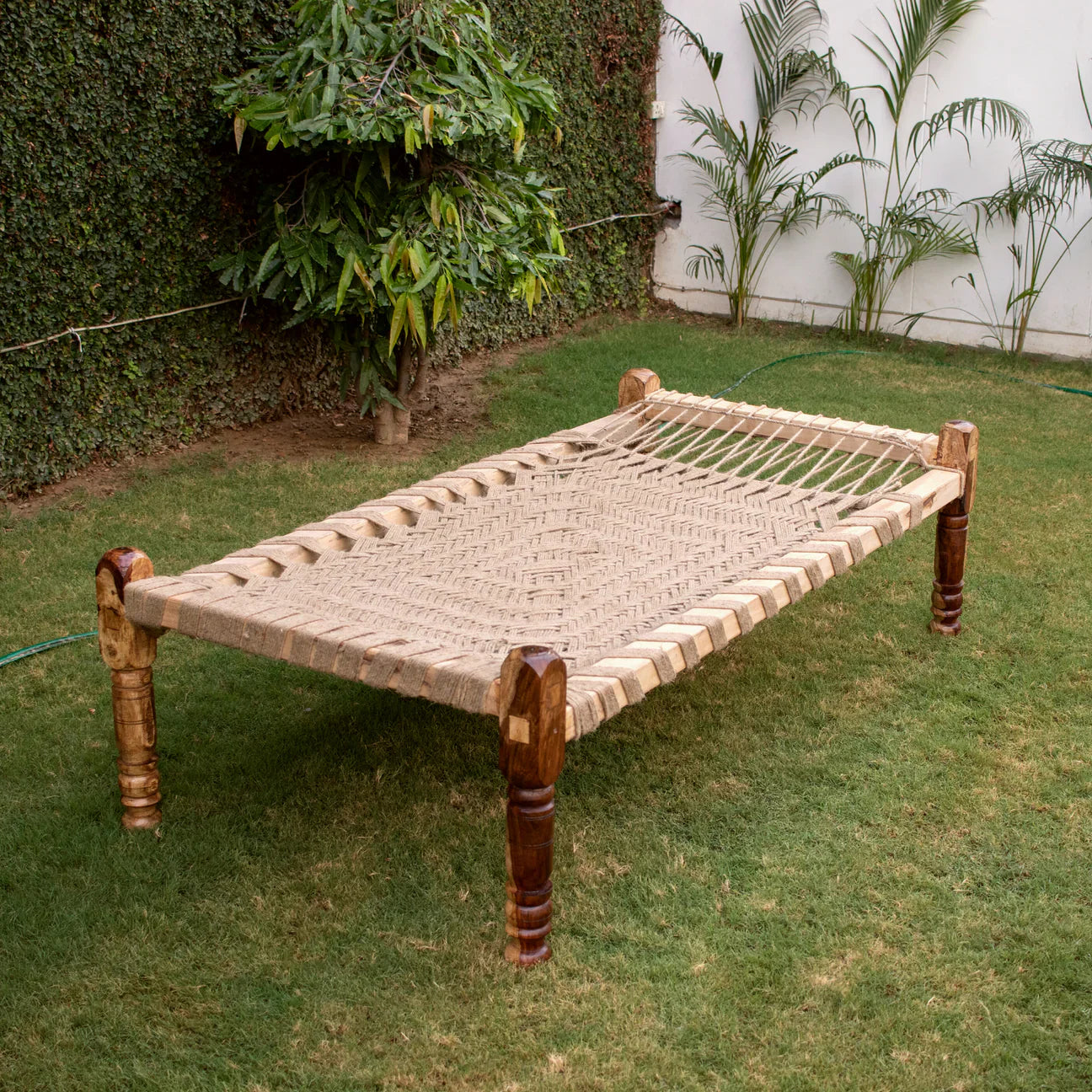 🌿&nbsp;Handcrafted Jute Charpai – A Touch of Tradition, A Step Toward Sustainability